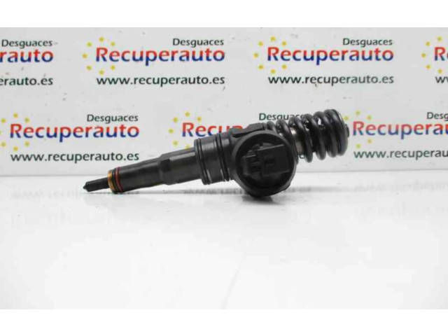 Форсунка 038130073BN    Volkswagen Caddy   