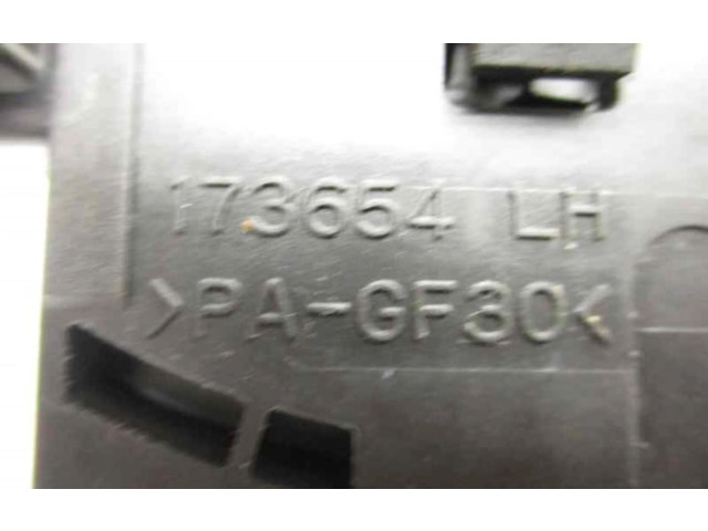 Переключатель дворников 8465205150 Toyota Corolla Verso AR10