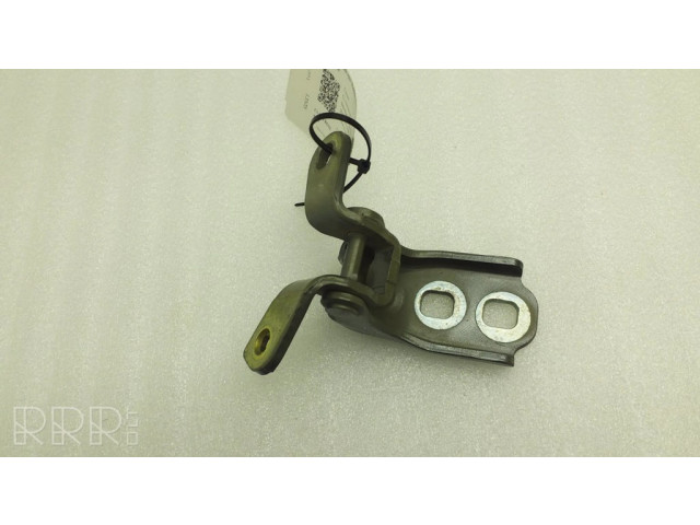 Передняя верхняя петля