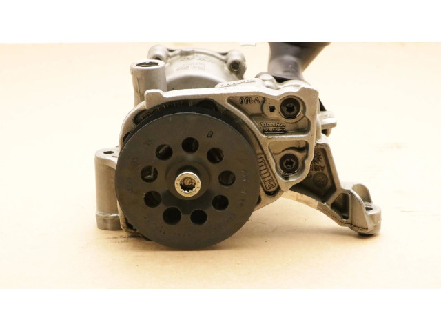 Масляный насос 04L145208H Volkswagen Caddy