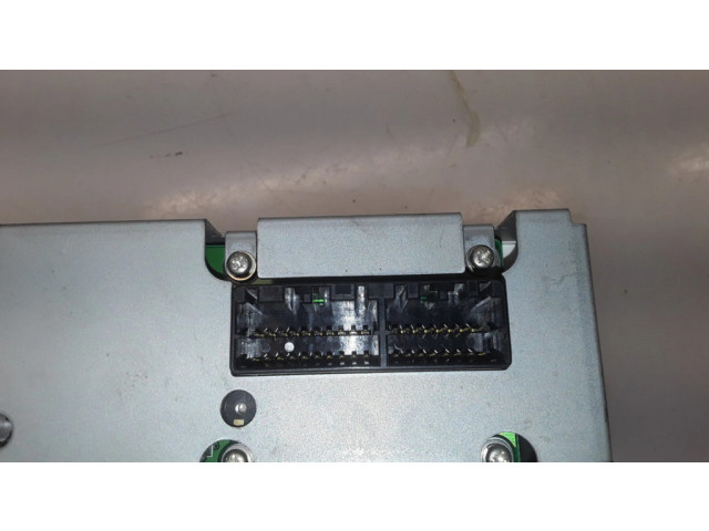 Дисплей MR381288 Mitsubishi Carisma