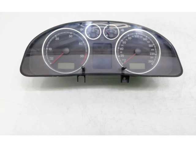 Панель приборов 3B0920829A   Volkswagen PASSAT       