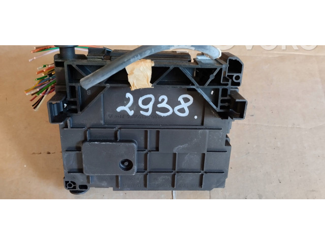 Блок предохранителей 9677987180   Citroen DS4    