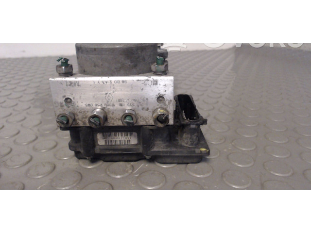 Блок АБС 8200756095, 0265232198 Dacia Sandero 2008 - 2012 года