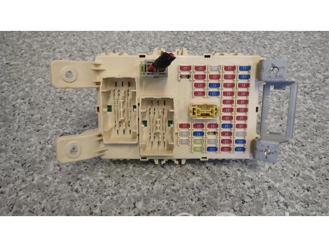 Блок предохранителей  91950-1K510   Hyundai ix20    