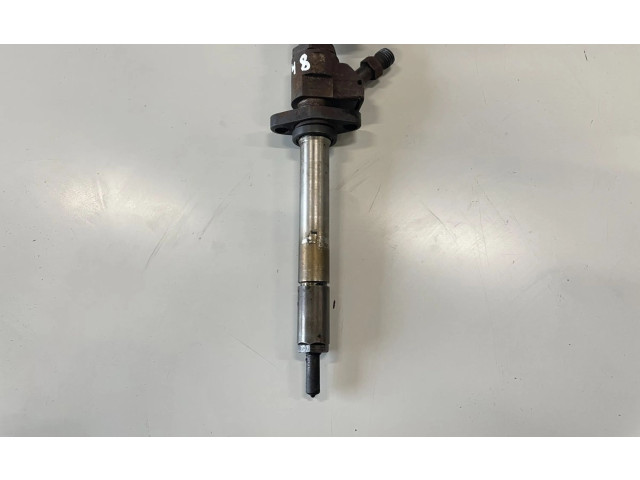 Форсунка 9657144580, 9657144580    Volvo V70  D 4204 T 