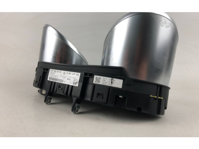 Přístrojová deska Mercedes-Benz SLK R172 2013 A1729000809