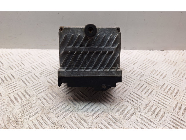 Блок АБС 0265216019, MB950399 Mitsubishi Carisma 1996 - 1999 года