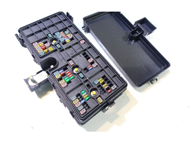 Pojistková skříňka MB3T14D068PHA, 3544806301 Ford Ranger