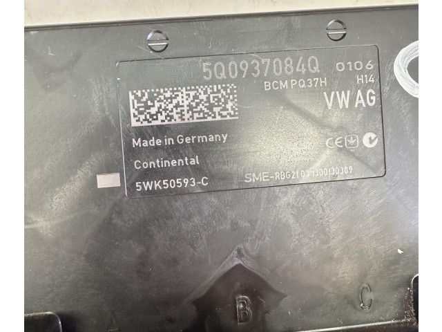 Блок управления 5Q0937084Q, 5Q0937084Q Audi A3 S3 8V