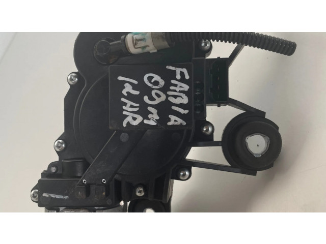 Моторчик заднего дворника 5J9955711A    Skoda Fabia Mk2 (5J)