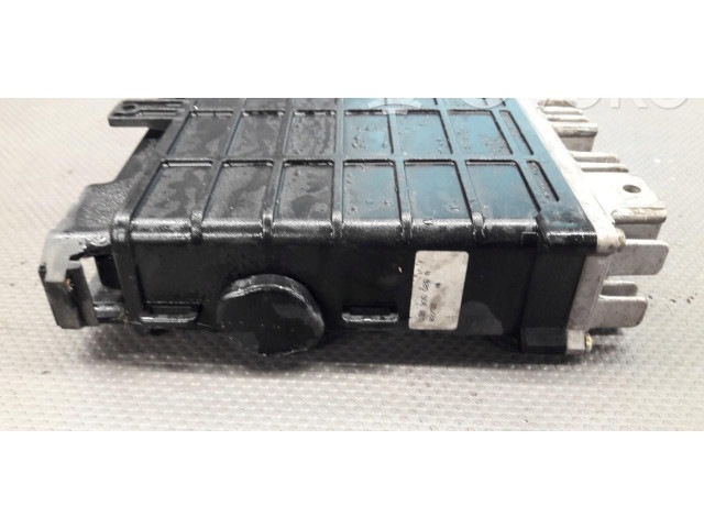 Řídící jednotka 0261200253 Volkswagen Polo III 6N 6N2 6NF 1998