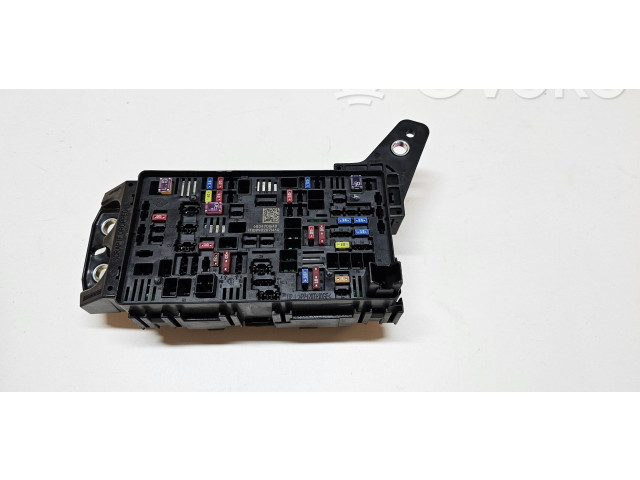 Блок предохранителей 68347016AD Jeep Grand Cherokee WL