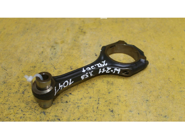  Поршень с шатуном    Mercedes-Benz E W211  