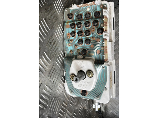 Přístrojová deska Renault Express 1992 7700808738