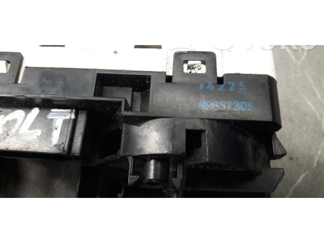 Блок управления климат-контролем PMN164569   Mitsubishi Colt CZ3