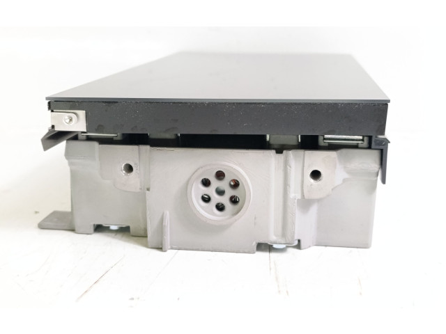 Дисплей    4KE919603F, 4KE919603J   Audi e-tron