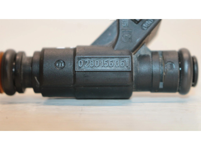 Форсунка 06A906031BA, 06A906031BA    Audi A3 S3 8L  AUM 