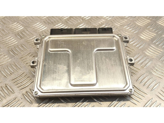 Řídící jednotka 237105499R, V29086931A Dacia Sandero 2017