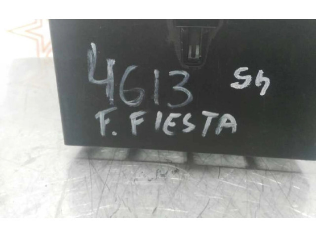 Блок предохранителей CB43133, CB43133 Ford Fiesta