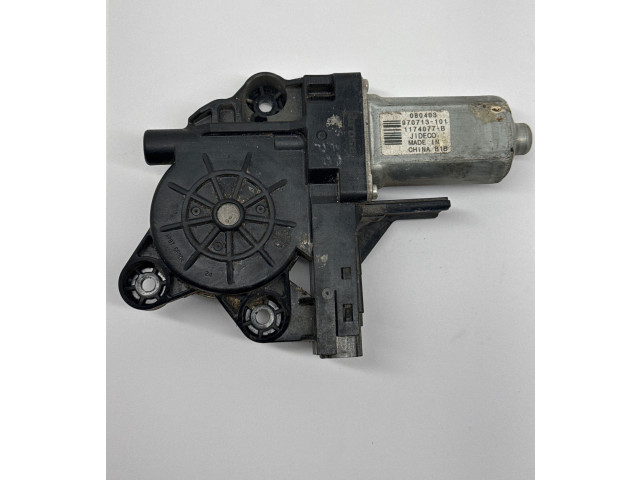 Pojistková skříňka Передний двигатель механизма для подъема окон 1174077B, 080403 Volvo XC70 2009