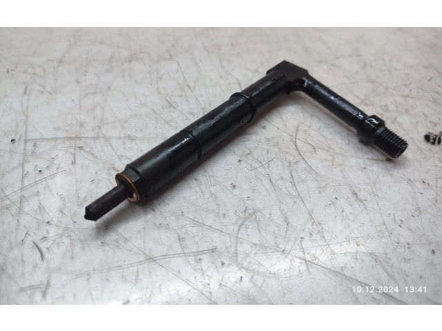 Vstřikovač Nissan Navara D22