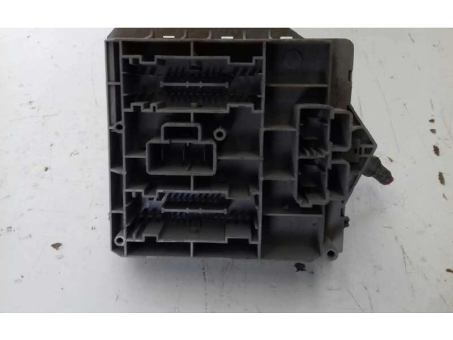 Pojistková skříňka 46835597 Fiat Punto (176)