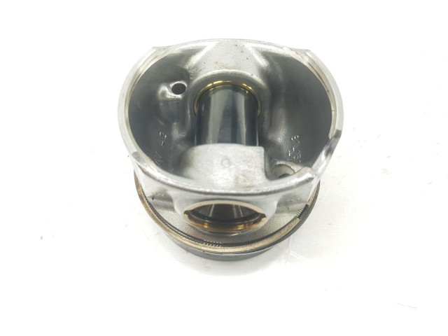 Píst 04L107065A, 04L107065A Volkswagen Caddy