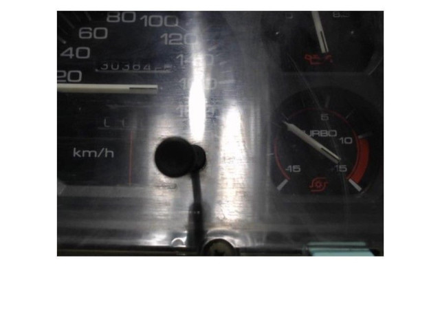 Панель приборов Jeep Cherokee