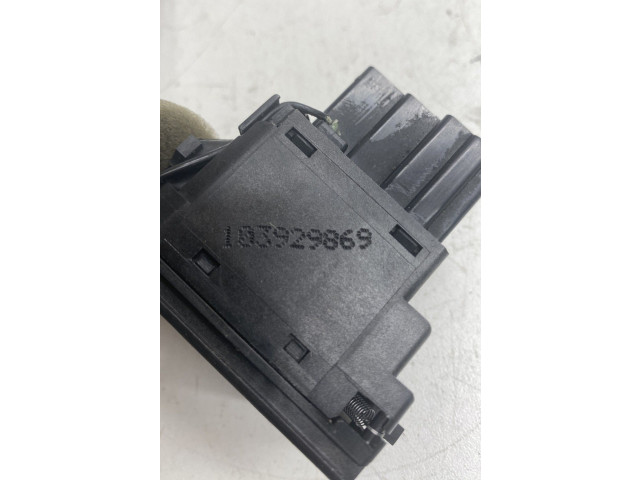 Ручка поворотов/ фонарей 625361 Peugeot 306 - года