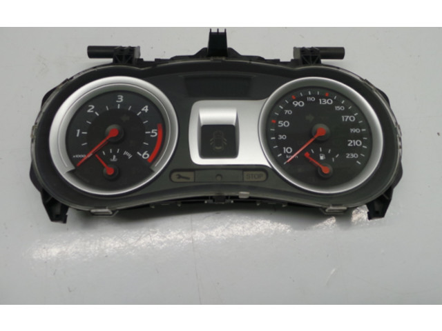 Панель приборов 8200582705G   Renault Clio III       