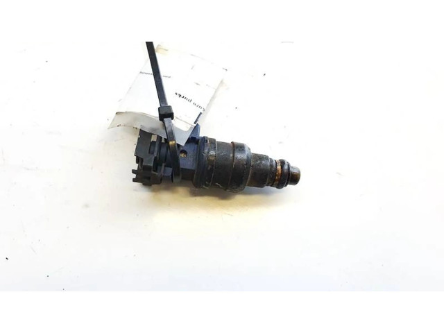 Vstřikovač Peugeot 406 pro benzínový motor 1.8