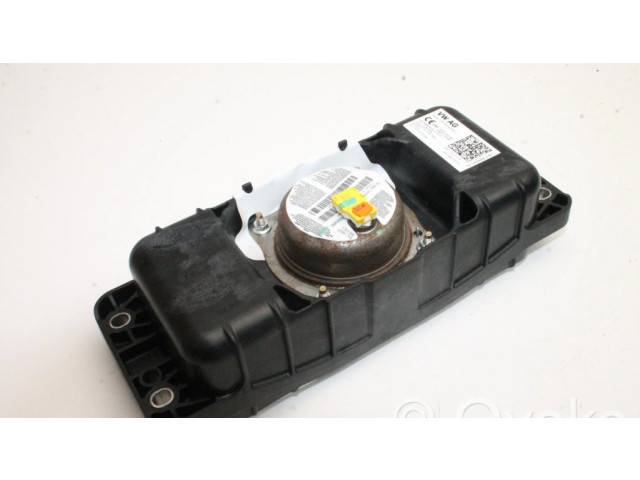 Подушка безопасности пассажира 8V0880204A   Skoda Octavia Mk3 (5E)