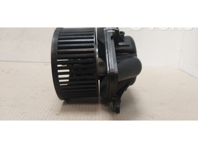 Вентилятор печки       Renault Trafic II (X83)