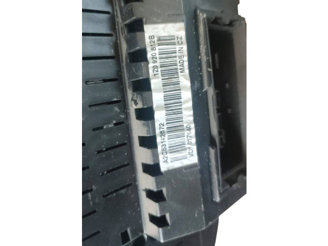 Панель приборов 1Z0920812B, VD1017040   Skoda Octavia Mk2 (1Z)       