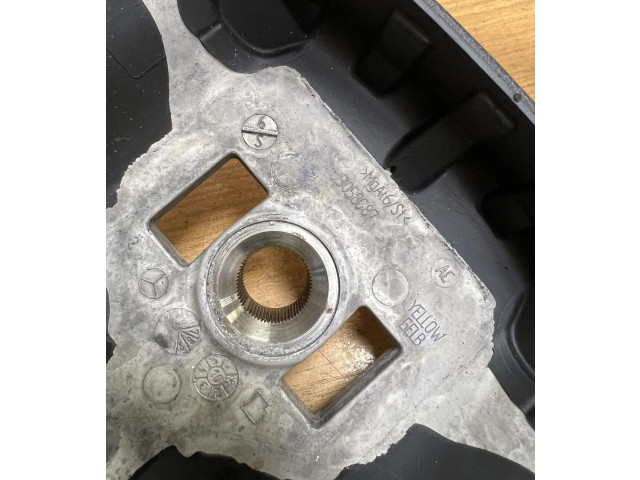 Volant Mercedes-Benz E A207 2011 A2074601203, 0060016795