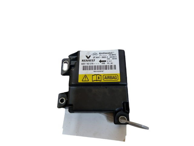 Блок подушек безопасности 8201163278, 28404796033   Dacia Logan I