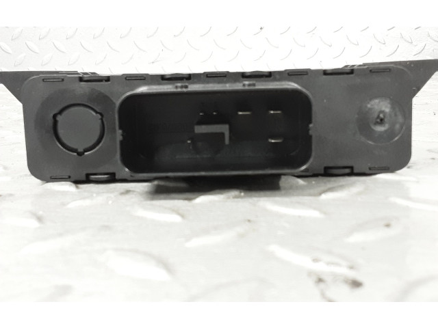 Įtampos keitiklis/ keitimo modulis