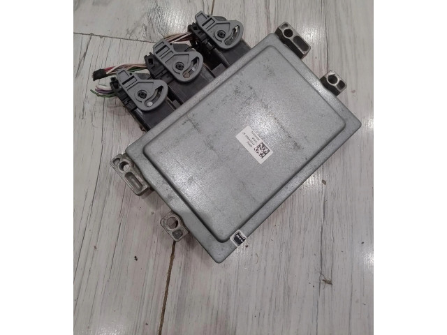 Блок управления двигателем Блок управления S120200113A Renault Twingo II