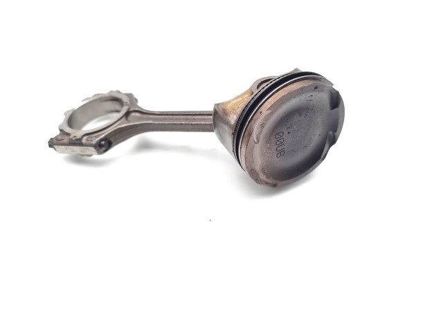 Поршень с шатуном G3LA G3LA Hyundai i10