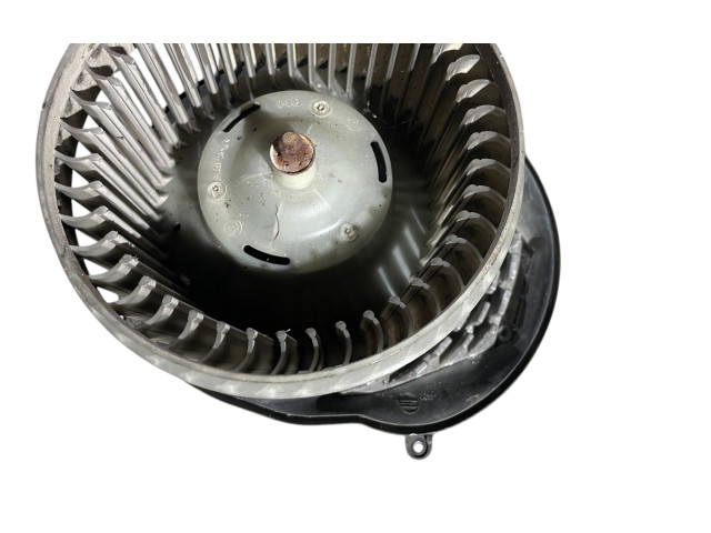 Вентилятор печки       Volvo XC90