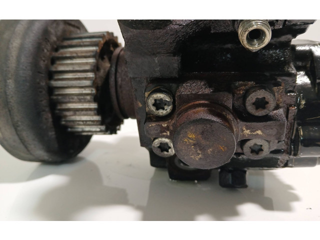 Топливный насос