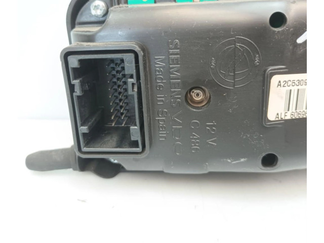 Дисплей 60696626 Alfa Romeo 166