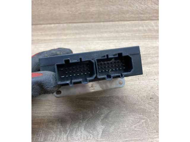 Блок управления парковки 4D0919283   Audi A6 S6 C5 4B       