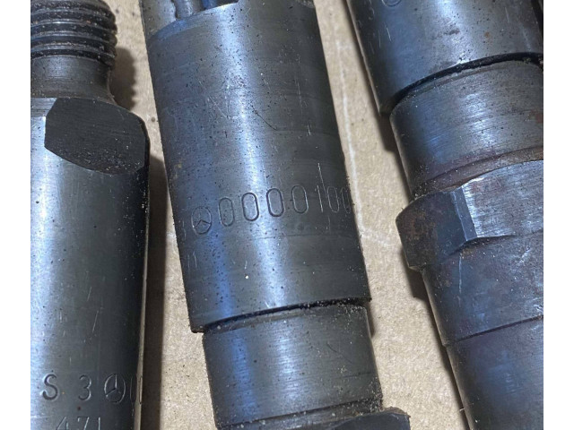 Форсунка 0000100551    Mercedes-Benz E W124  OM605 