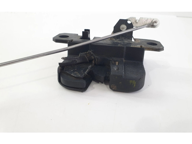 Zámek zadních dveří 7H0827505 Volkswagen Transporter - Caravelle T5 2012