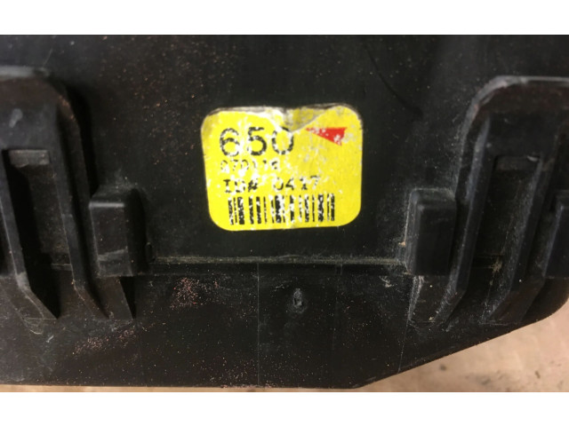 Блок предохранителей 670033407   Maserati Levante    