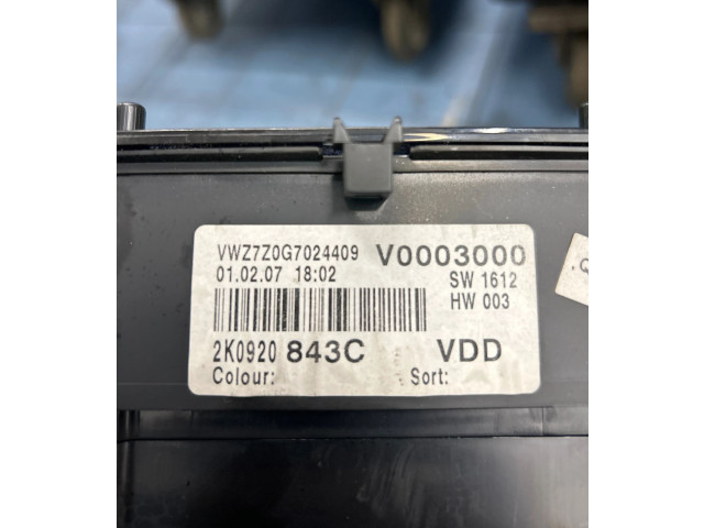 Přístrojová deska Volkswagen Caddy 2007 2K0920843C, V0003000