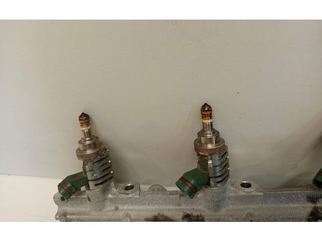 Магистральная трубка топлива         Lexus GS 300 350 430 450H 