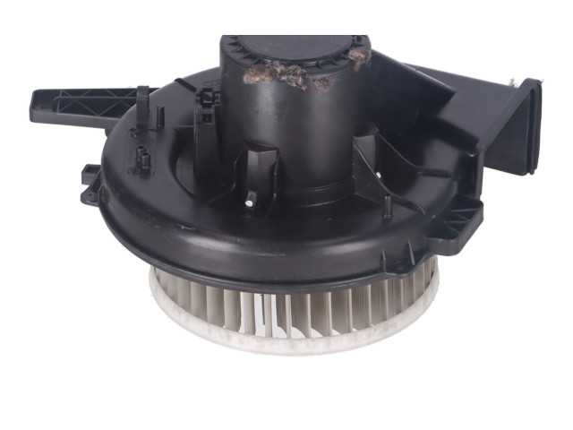 Вентилятор печки    6Q1819015J   Skoda Fabia Mk2 (5J)